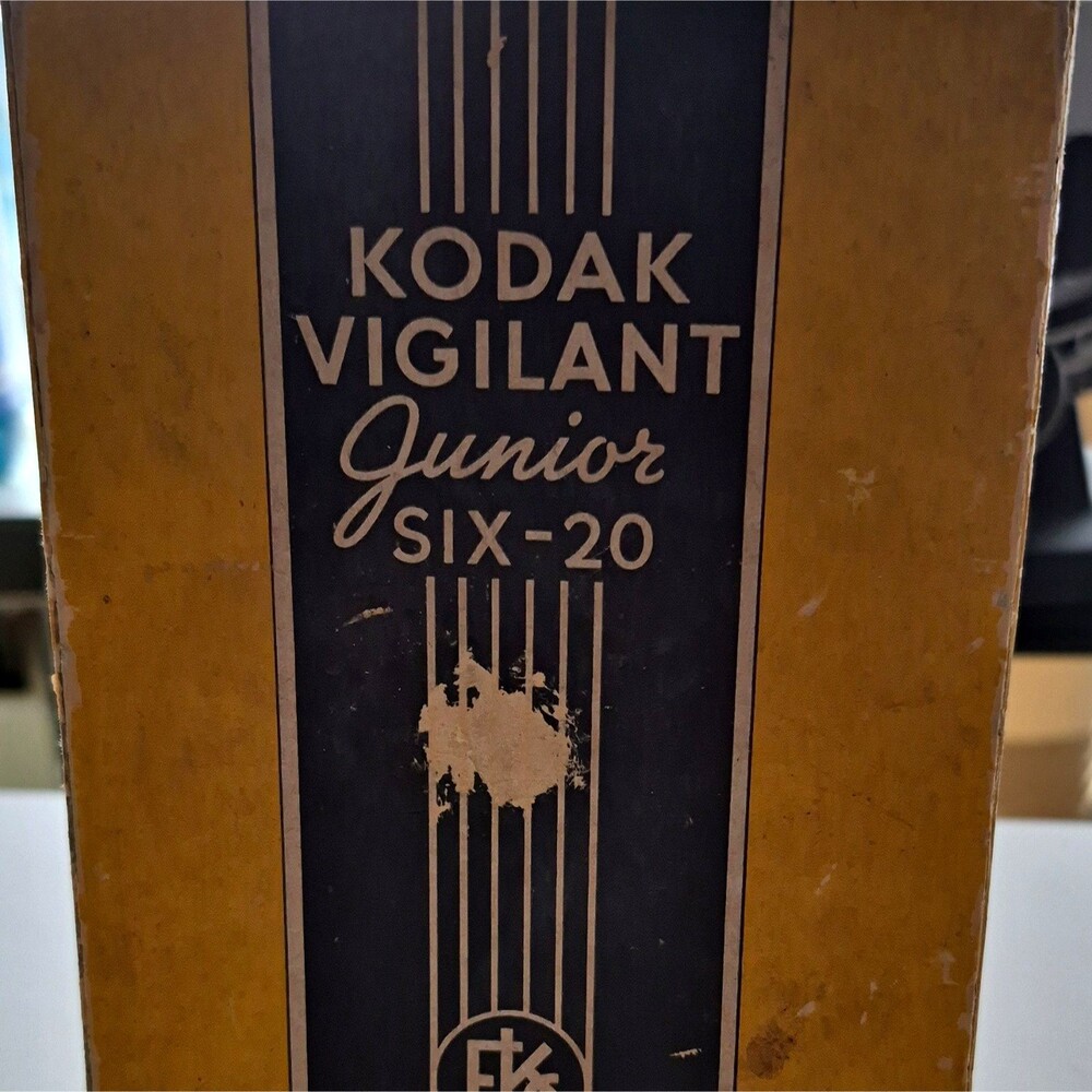 Kodak Vigilant Junior Six-20 Folding Camera w/ Box, Kodet Lens, DAK Shutter